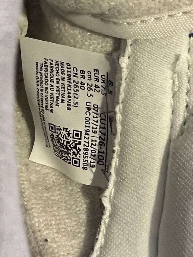 Nike Dunk Low Kentucky