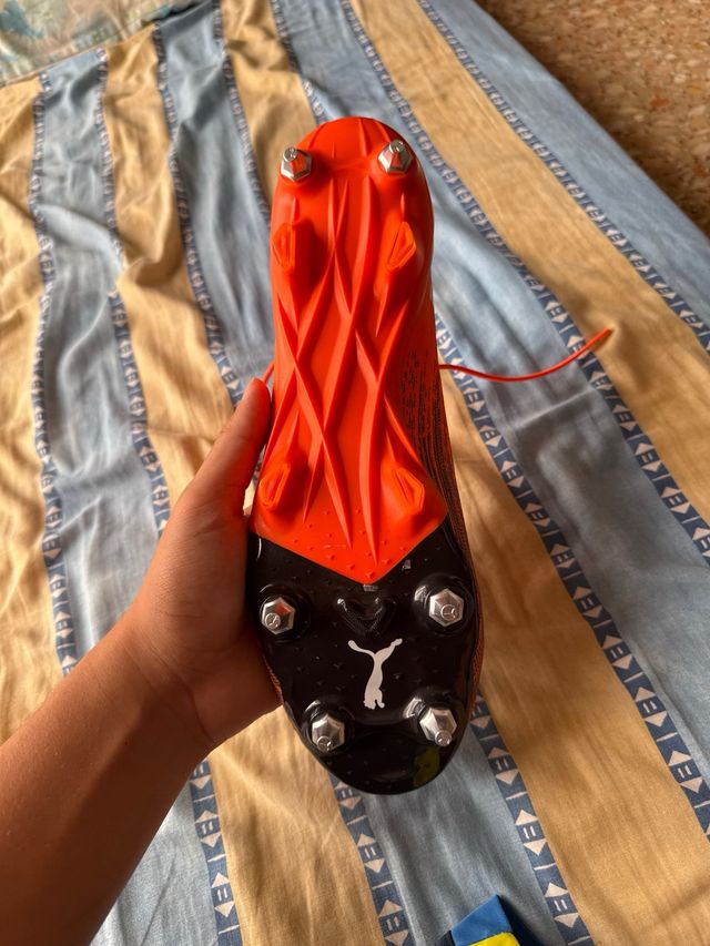 Botas Puma - Fútbol Naranja
