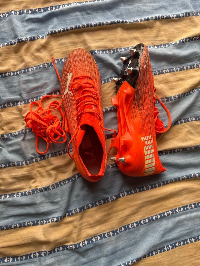 Botas Puma - Fútbol Naranja