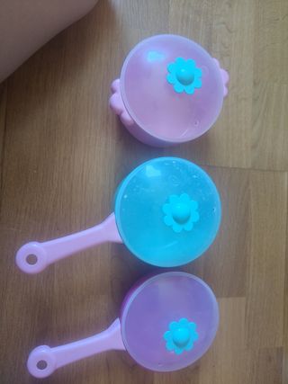 Cocinita de juguete madera Ikea y utensilios 