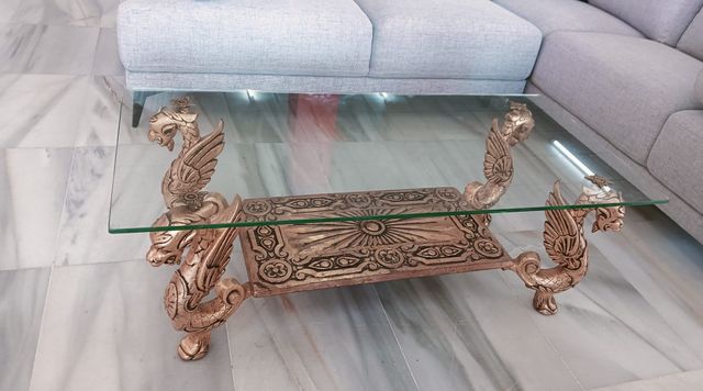 Mesa centro cristal dorada - madera