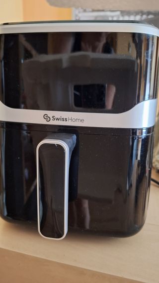 Freidora de aire SwissHome Petit - 5L Nueva!