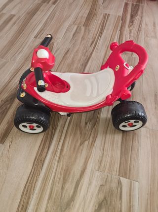 Correpasillos infantil rojo