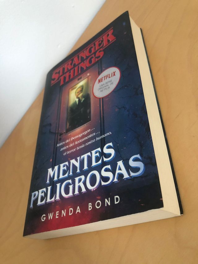 Stranger Things: Mentes Peligrosas