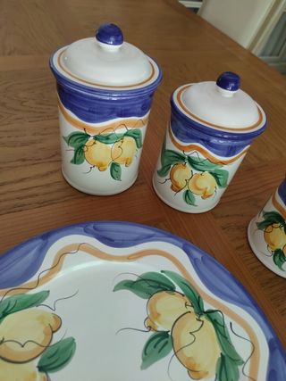 Set Ceramica Limoni: 4 barattoli + piatto