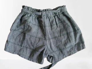 Shorts cuadros gris y negro