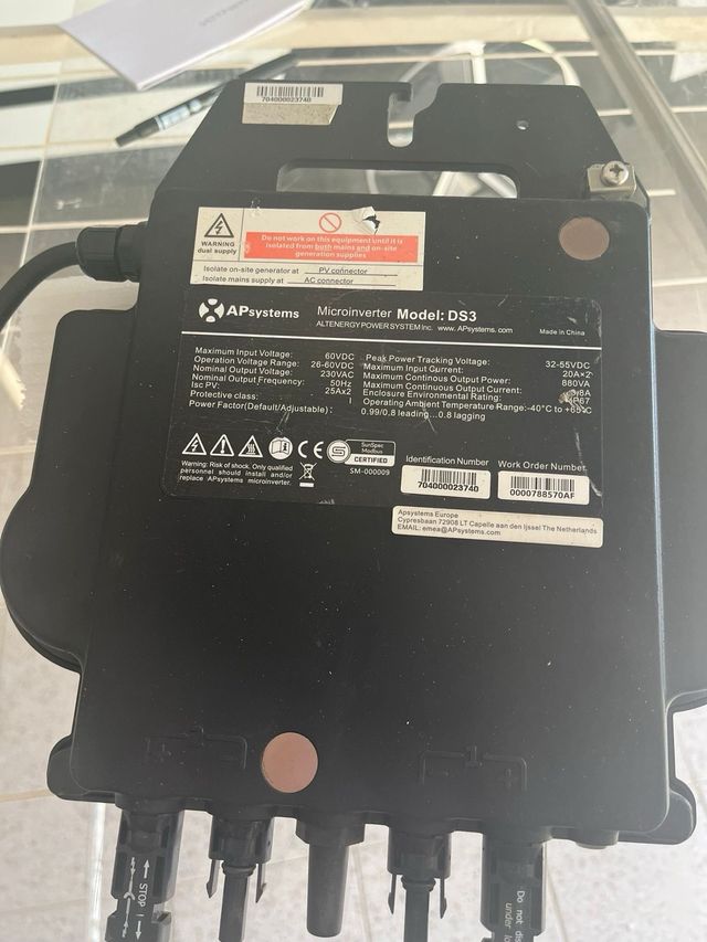 5 Microinversores APsystems DS3 + ECU