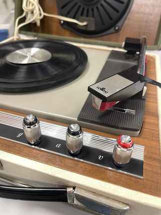 Tocadiscos Cosmo 751 Vintage