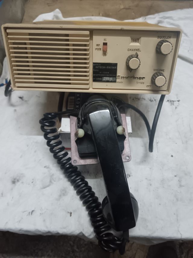 Radio VHF vintage Intatech