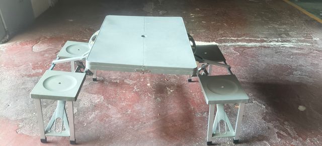 Mesa picnic plegable gris - 4 asientos