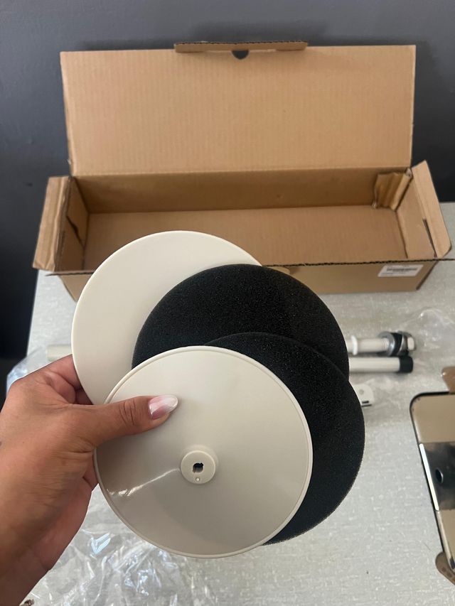 Soporte conos hilo máquina coser