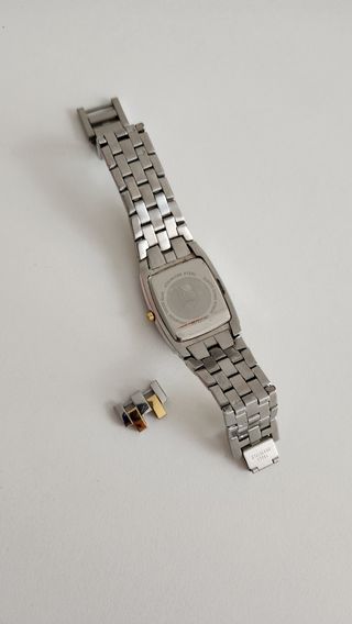 Reloj Nivada acero inoxidable.