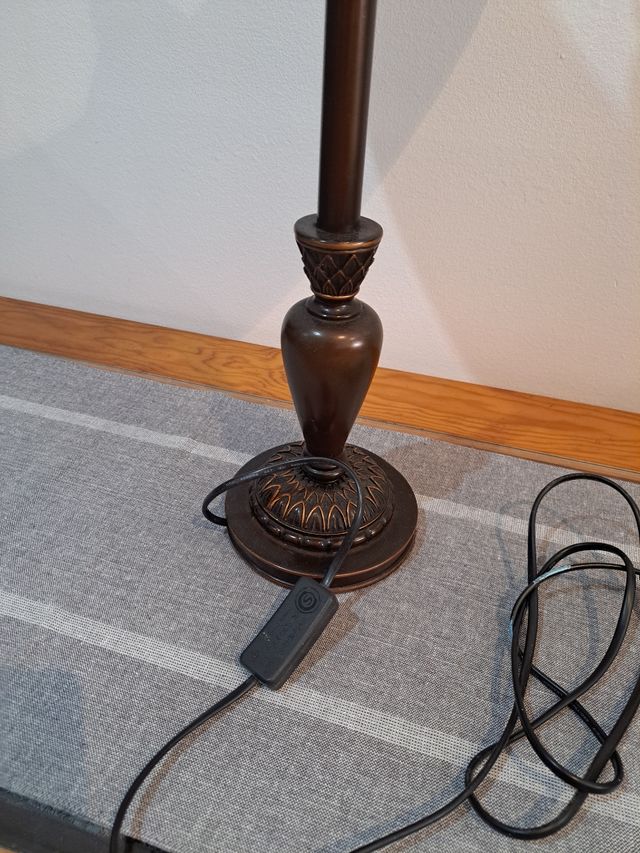 Lámpara de mesa - Metal y terciopelo