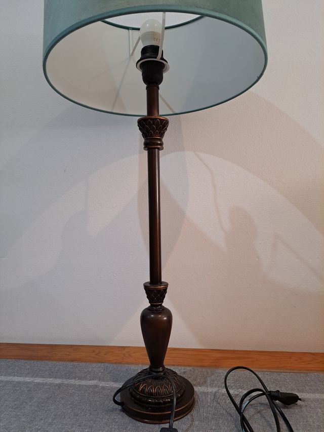 Lámpara de mesa - Metal y terciopelo