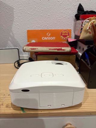 Proyector PRIXTON P50 - Blanco +accesorios