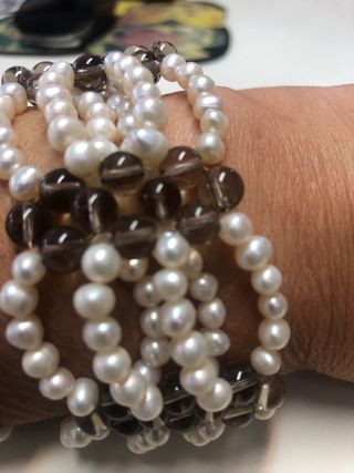 Pulsera perlas & cuarzo marrón