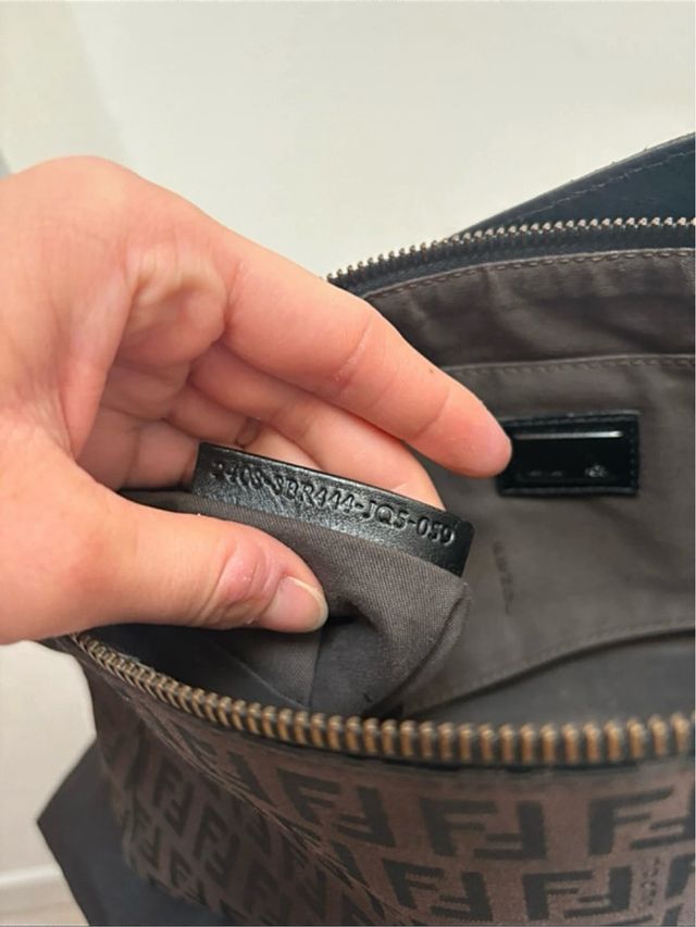 Borsa Fendi modello Baguette zucca marrone e nero