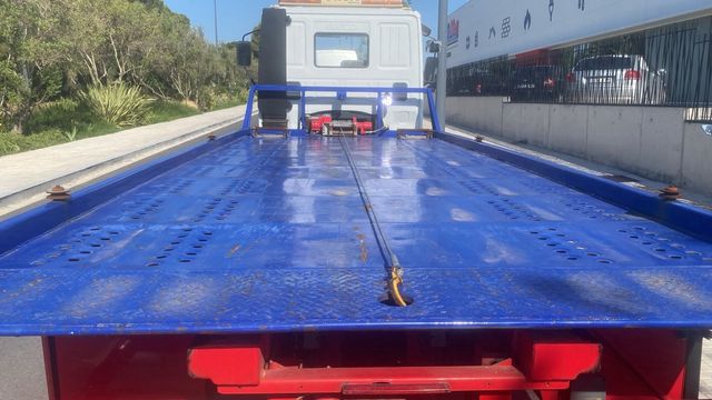 Iveco Eurocargo 2007 grua portacoches