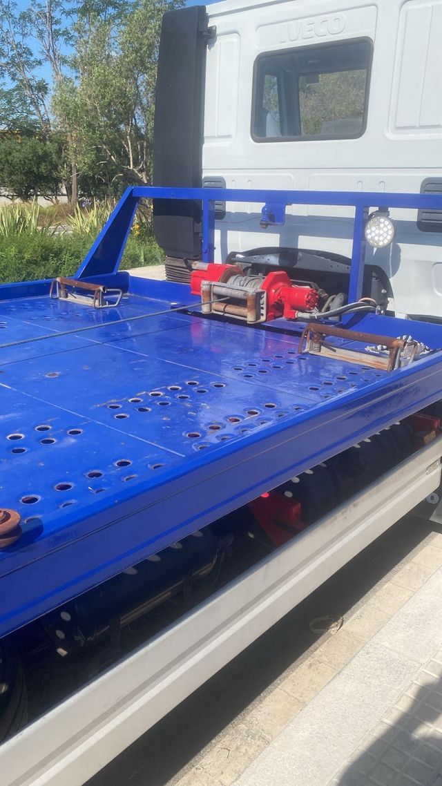 Iveco Eurocargo 2007 grua portacoches