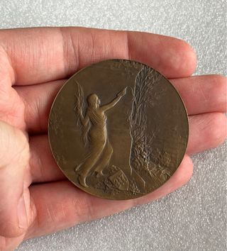 Medalla Art Nouveau francesa bronce 1904