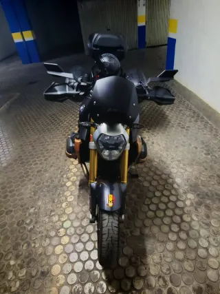 BMW R1200R LC
