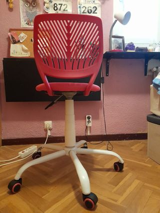 Silla escritorio giratoria rosa