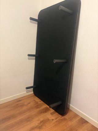 Base tapizada 105 x 190.