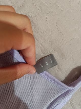 Top deportivo Puma morado