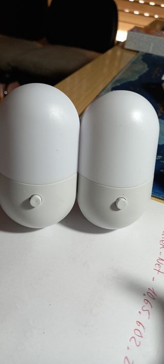 2 Luces Nocturnas LED