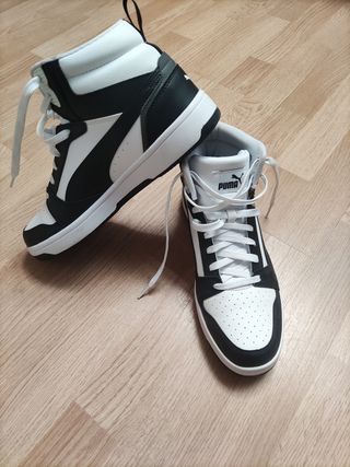 Zapatillas PUMA Rebound altas - Blancas y Negras