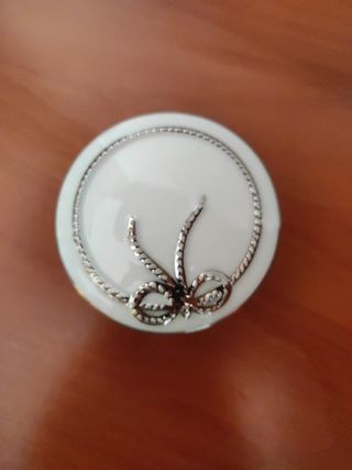 Cajita cerámica blanca plata