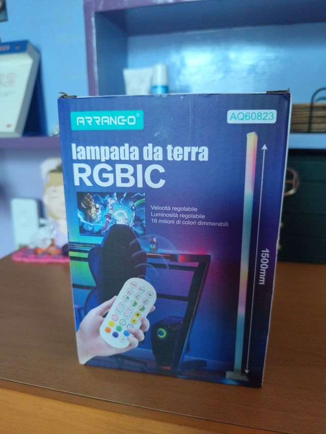 Lampada da terra RGBIC ARRANGE