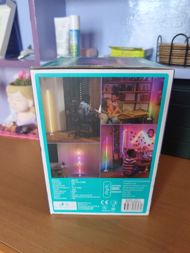 Lampada da terra RGBIC ARRANGE