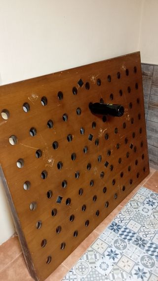 Botellero de madera masiza colgante de pared 96 b