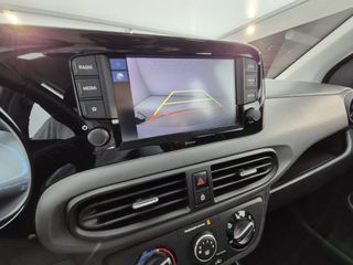 Hyundai i10 klass 66cv 2024