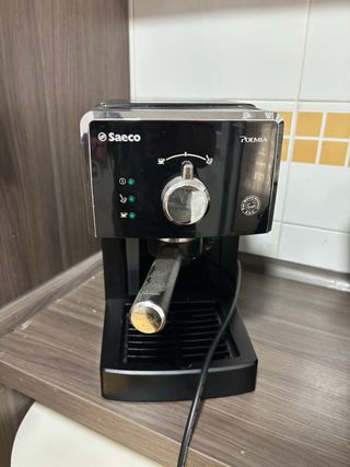 Cafetera Saeco Poemia