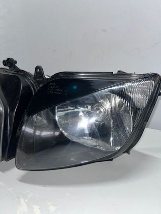Faro Yamaha FZS 1000