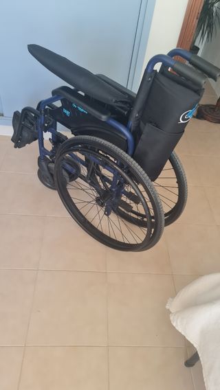 Almost New Wheelchair by Totalcare EU Saby 30 31
