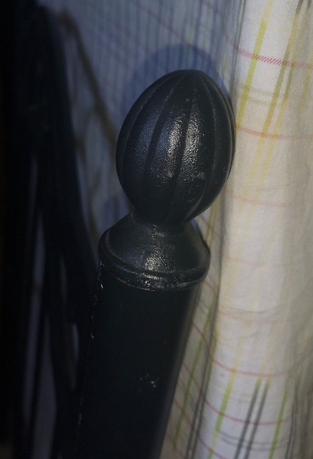 Cama individual metalica negra