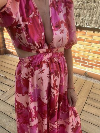 precioso vestido cut de flores