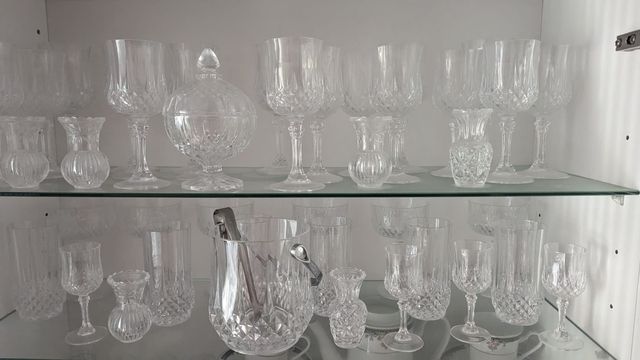 Cristalería cristal tallado - 28 piezas