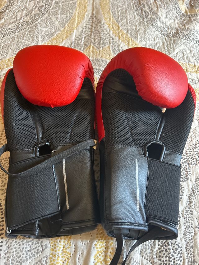 Guantes boxeo 14 oz Outshock