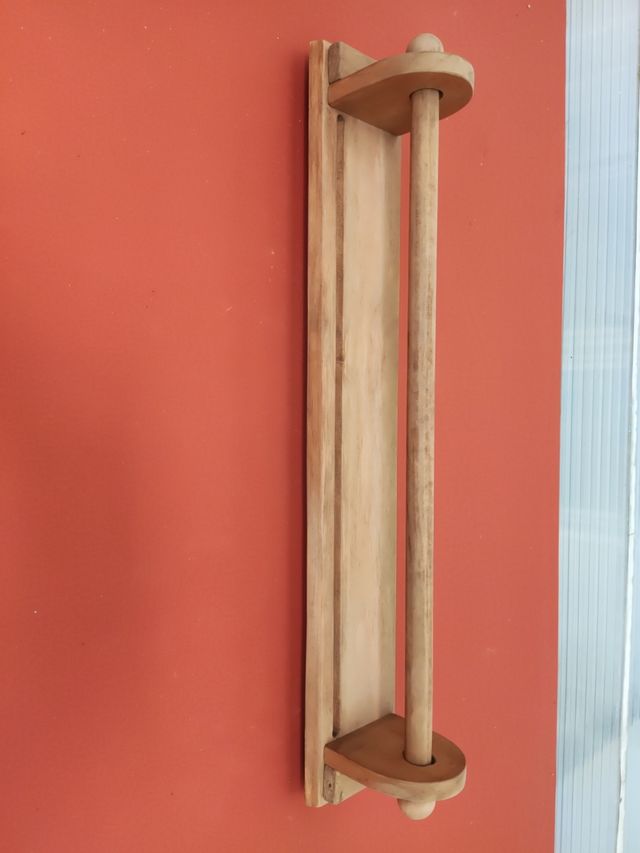 Portarrollos madera rústico