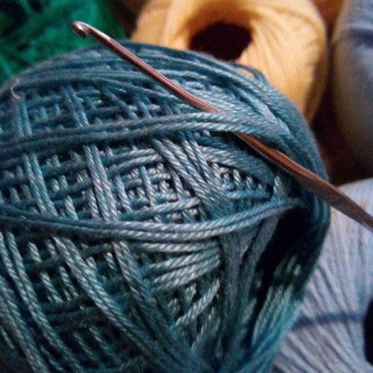 Gomitoli cotone: celeste, giallo, verde