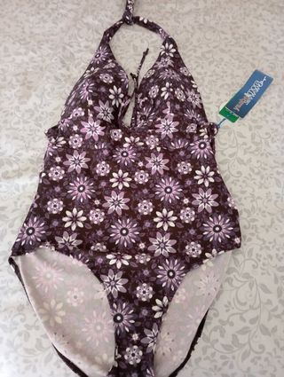 Bañador halter floral. Talla 46/105 copa B
