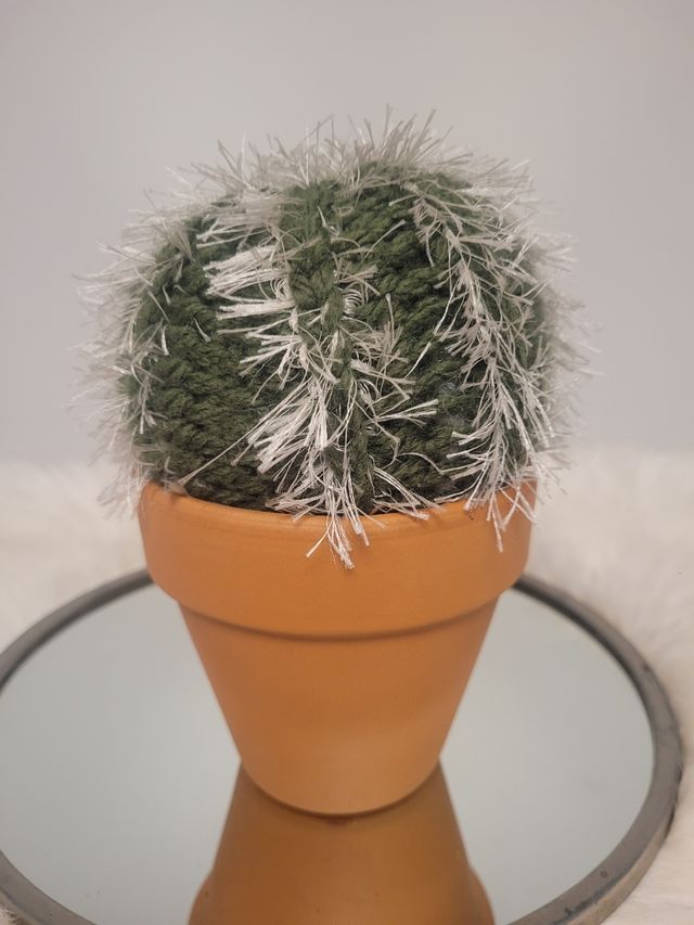 Cactus crochet - Verde y blanco