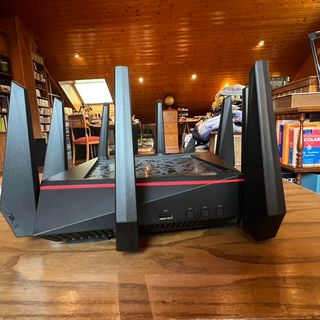 Router Asus RT-AC5300 Tri-Band Gigabit