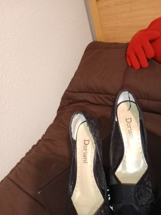 Tacones y bolso Doriani negros