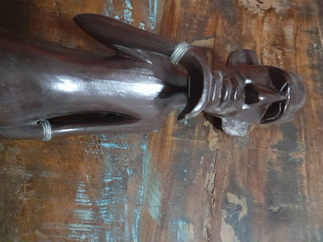 Statua legno africana