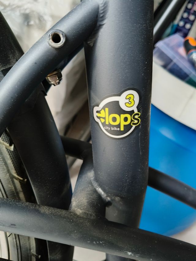 Bicicleta BTWIN Elops 300 (2017)